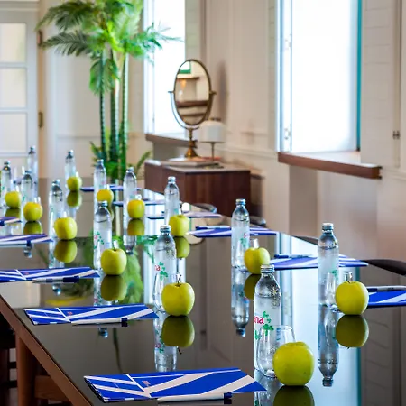 Hotel Brown House & Trogir