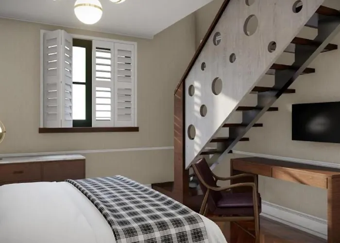 ホテル Brown House & 4*