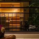 Hotell Brown House &