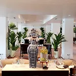 Hotell Brown House &