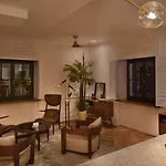 Hotell Brown House & Trogir
