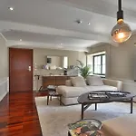 Brown House & Hotell Trogir